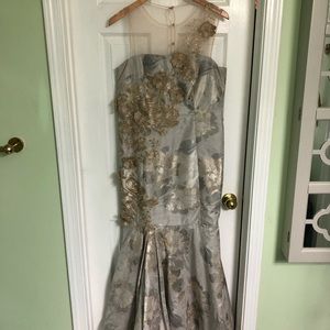 Beautiful dress for a wedding Mermaid style